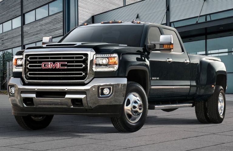 2019 GMC Sierra 3500HD exterior front quarter view