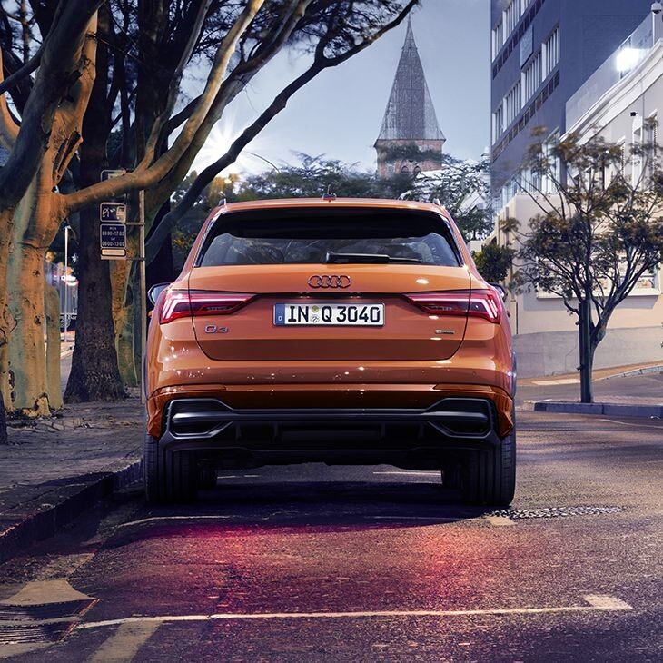 Back view of a 2019 Q3 european model