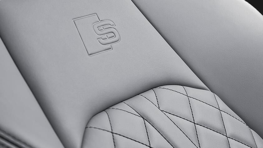 The 2019 Audi S5 Coupe interior view