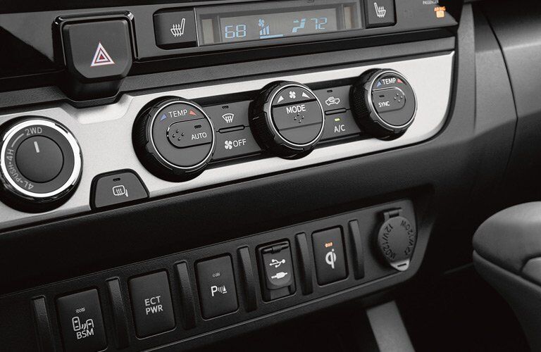 2017 Toyota Tacoma audio system