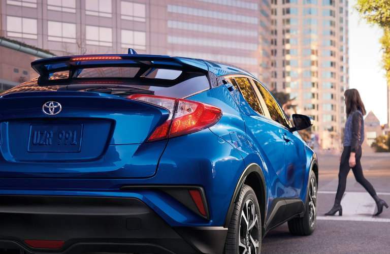 should i get the 2018 toyota c-hr or the 2017 vw golf?