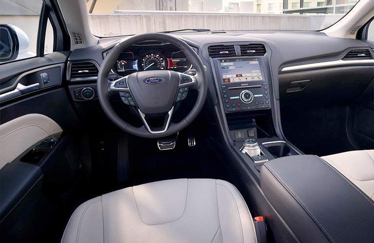 2018 Ford Fusion Steering Wheel, Dashboard and Touchscreen Display
