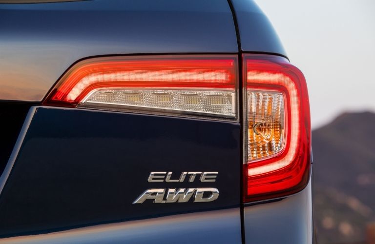 Close Up of 2022 Honda Pilot Elite AWD Badge