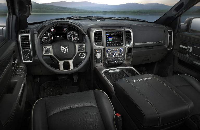A view of the front portion of the interior of the 2018 Ram 1500 with its new touchscreen