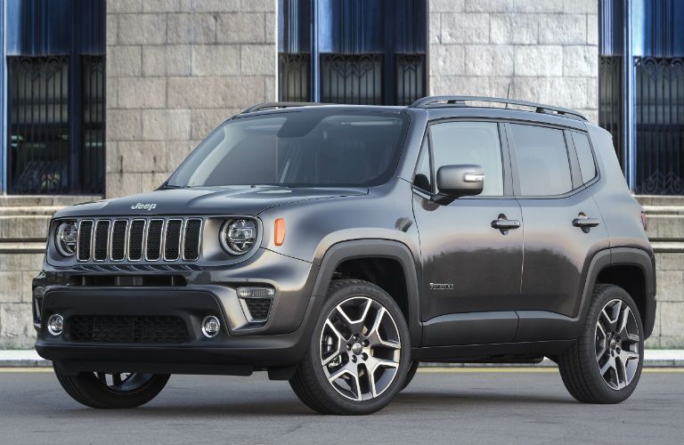 A front left quarter photo of the 2019 Jeep Renegade.