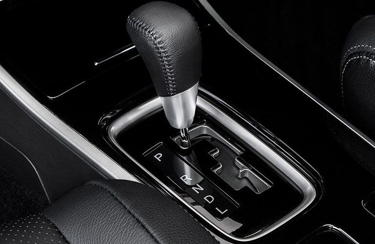 Shifter on the 2017 Mitsubishi Outlander