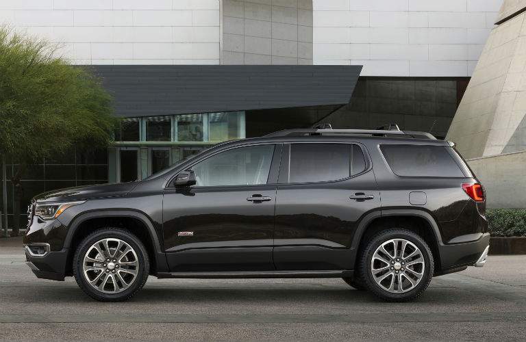 2018 GMC Acadia profile view