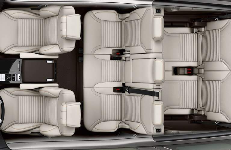 2017 Land Rover Discovery interior features and safety