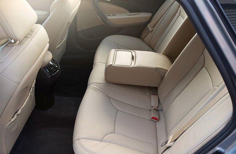 2017 Hyundai Azera Interior Cabin Back Seat