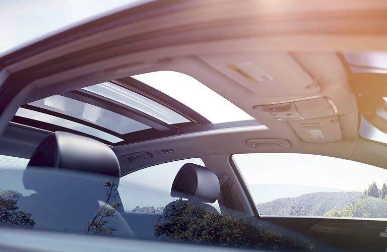 2017 Hyundai Sonata Hybrid Interior Moonroof