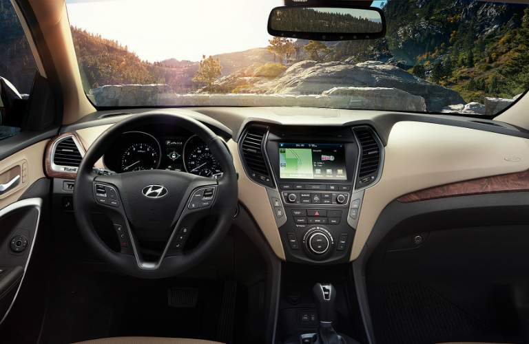 dashboard layout in the 2018 hyundai santa fe sport