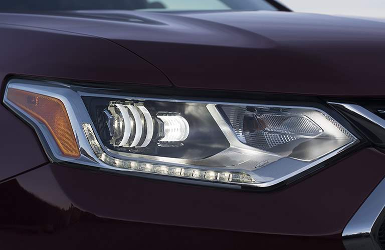 2018 traverse headlight design