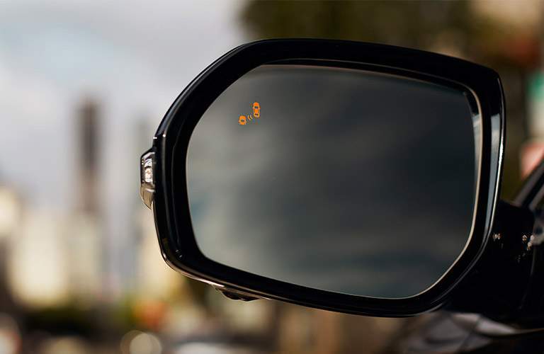 2018 Hyundai Santa Fe available blind-spot monitor