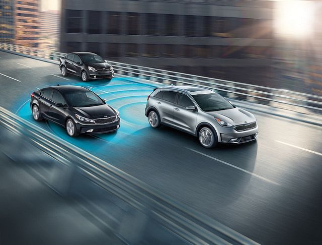 2018 Kia Niro Features | Bert Ogden Mission Kia