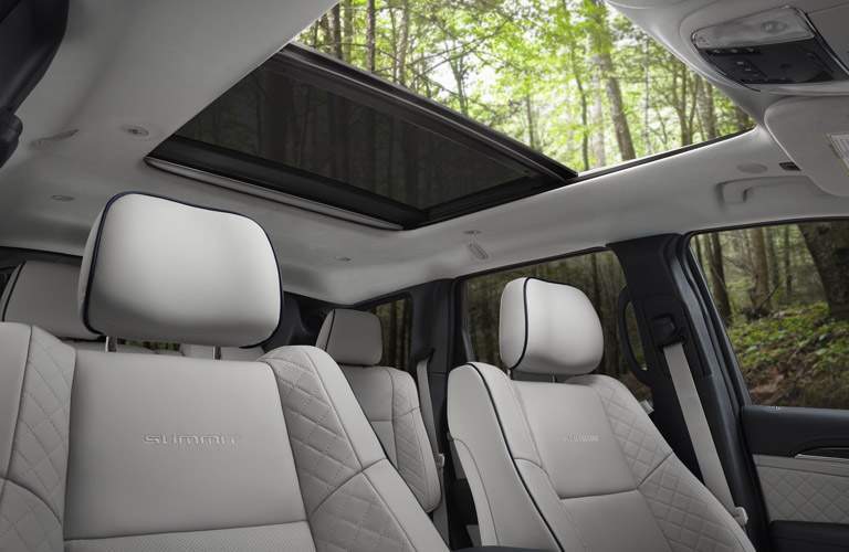 2017 jeep grand cherokee panoramic sunroof