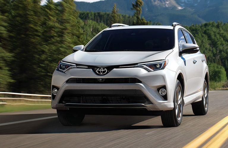 Portal Image of a white 2017 Toyota RAV4