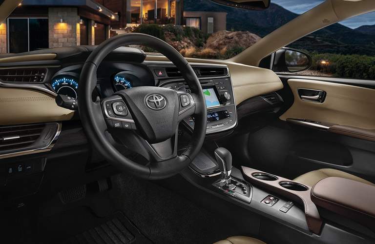 2017 Toyota Avalon interior features