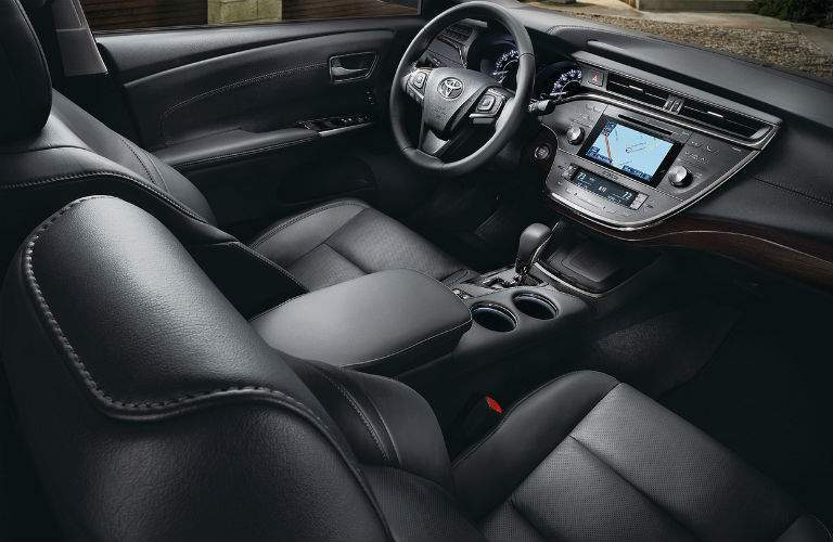 2018 Toyota Avalon interior features