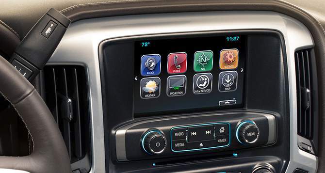 2018 Chevrolet Silverado 1500 Entertainment