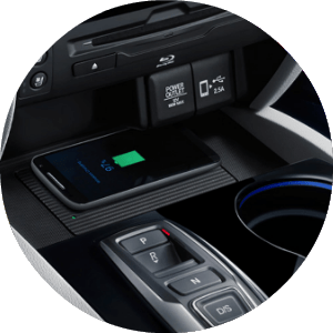 smartphone charging on the honda pilot wireless charging pad