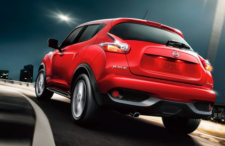 2017 Nissan Juke Dayton OH Exterior Red Rear Trunk Wheels