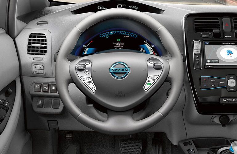 2017 Nissan LEAF driving range
