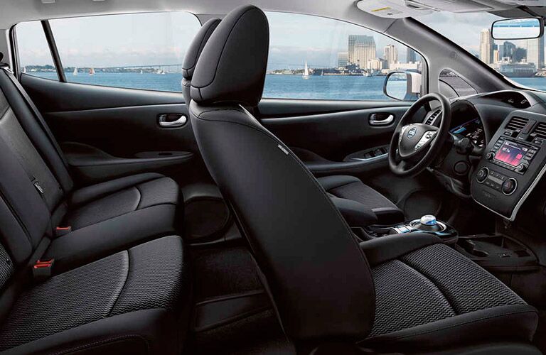 2017 Nissan LEAF interior features