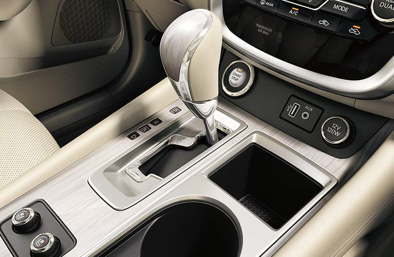 2018 Nissan Murano control console