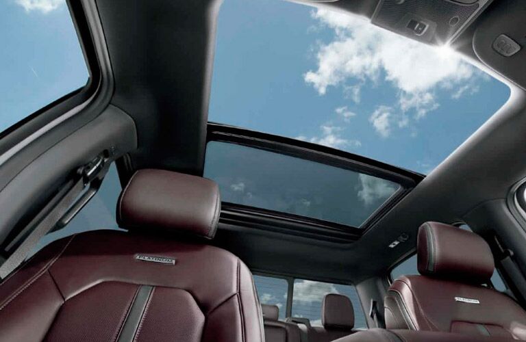Does the Ford F-150 have a sunroof?