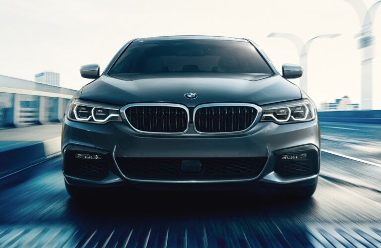 View of the 2018 BMW 5-Series from the front
