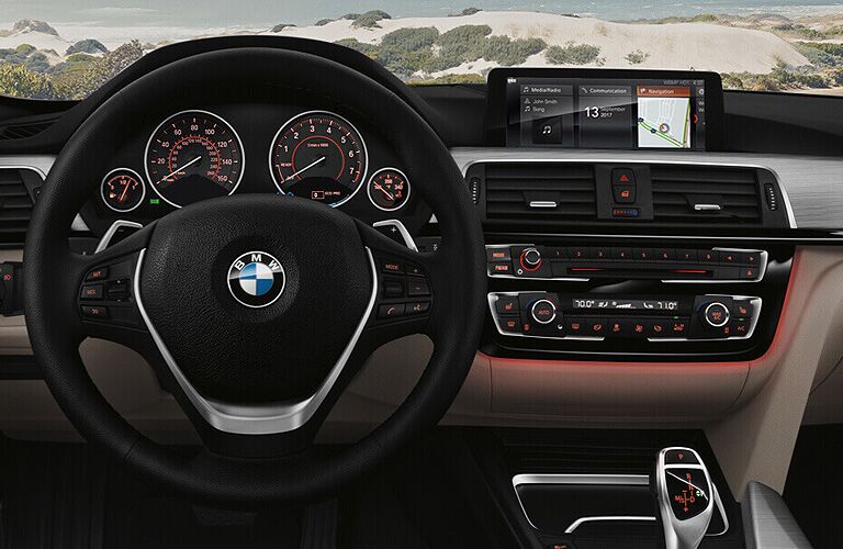 Steering wheel of the 2018 BMW 3-Series