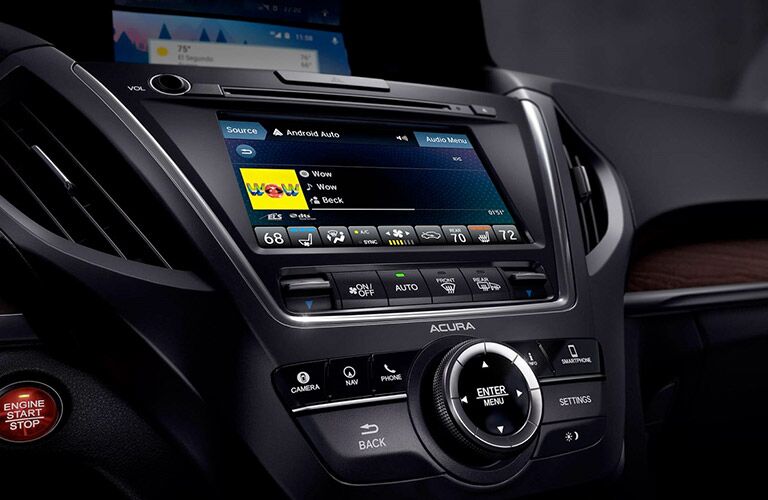 Touchscreen of the 2019 Acura MDX