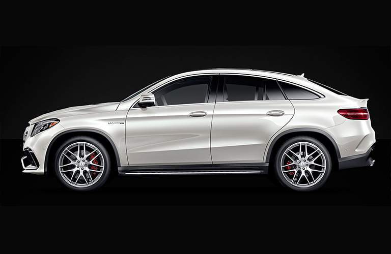 View of the 2018 Mercedes-Benz GLE Class from the side