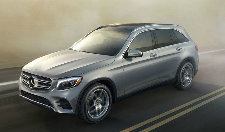 side view of a 2018 Mercedes-Benz GLC on the road