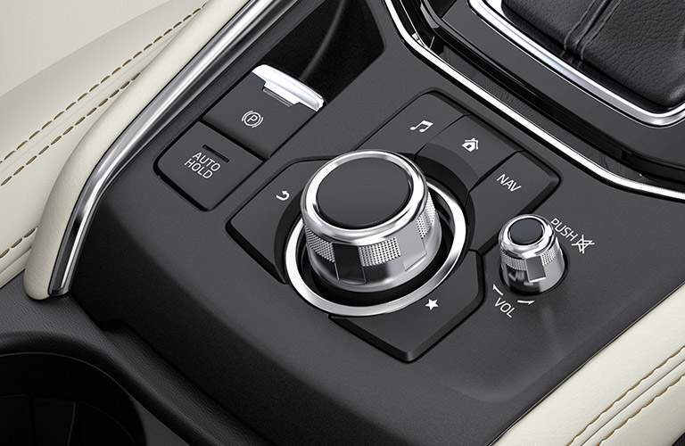 2018 Mazda CX-5 infotainment and music knob near transmission