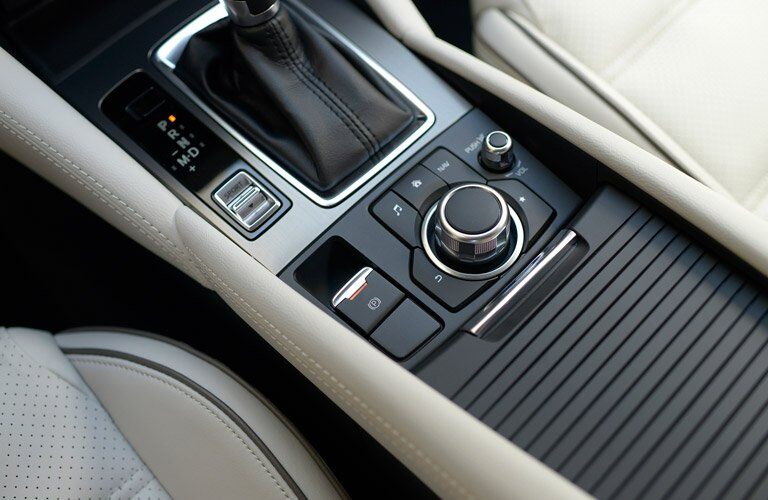 2017 Mazda6 Commander control knob
