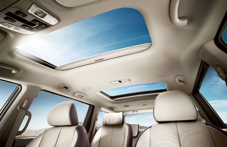 2018 Kia Sedona sunroof