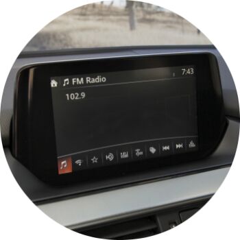 what features come in the 2016 mazda6?