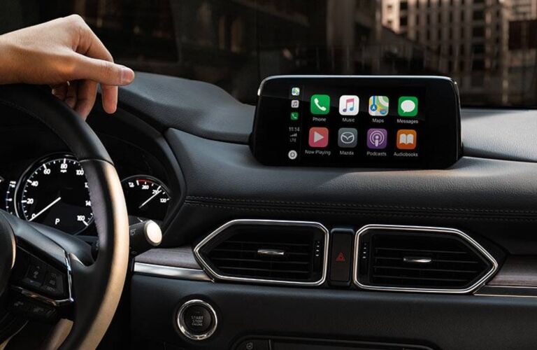 2019 Mazda CX-5 Apple CarPlay