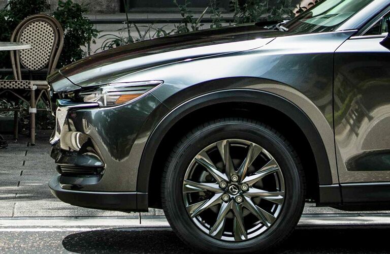 2019 Mazda CX-5 Signature front wheel