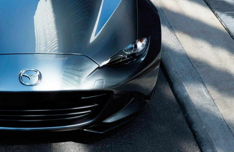 2019 Mazda MX-5 Miata gray headlights