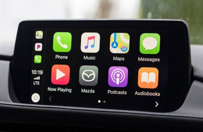 2019 Mazda6 Apple CarPlay on infotainment screen