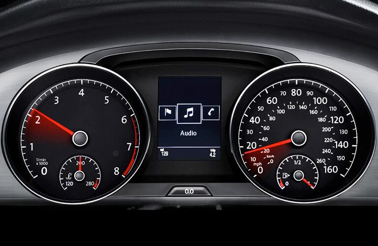 volkswagen golf sportwagen speedometer