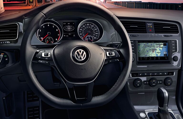 volkswagen golf alltrack black steering wheel