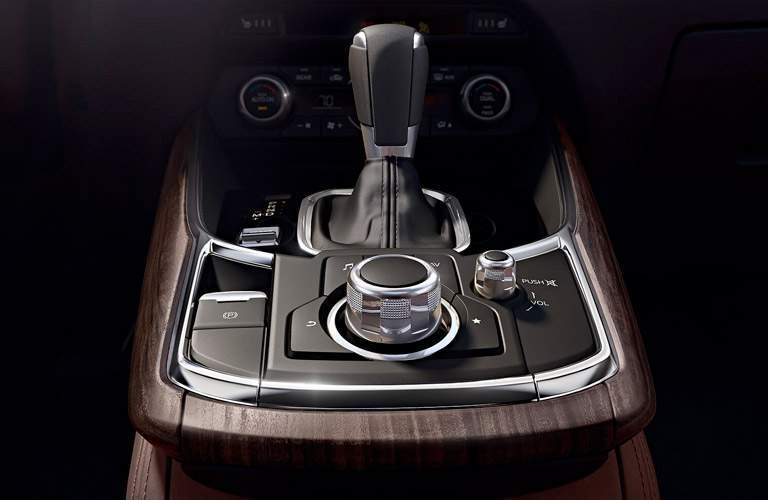 Wood Accents in 2018 Mazda CX-9 Signature Trim Level