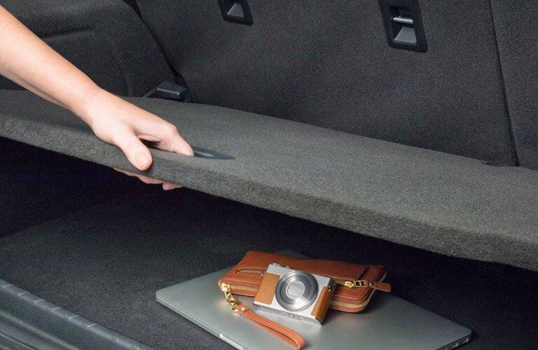 2018 Ford EcoSport storage shelf