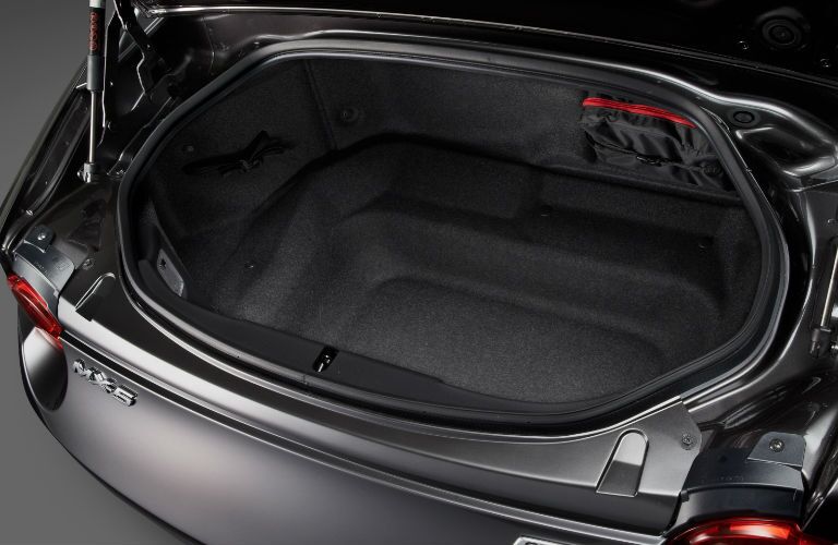 2016 Mazda Mx 5 Miata Rf Vs 2016 Golf Gti