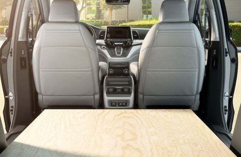 Versatile cargo space in the 2018 Honda ODyssey