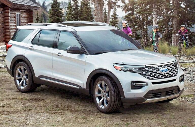 White 2020 Ford Explorer