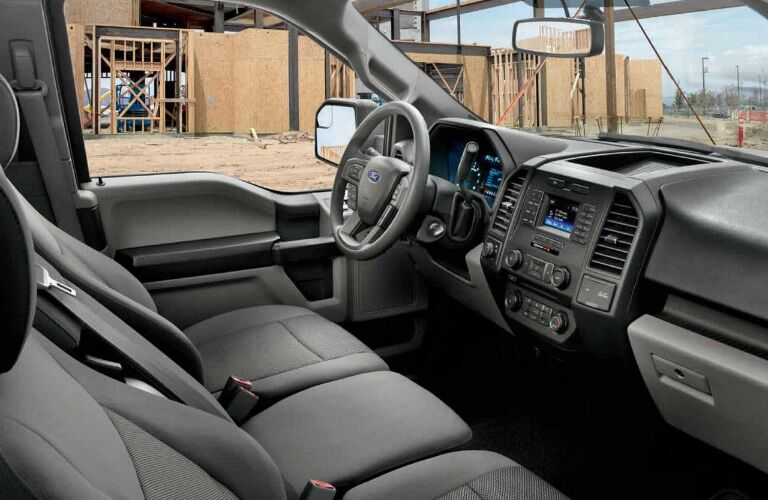 2017 ford f-150 xl interior